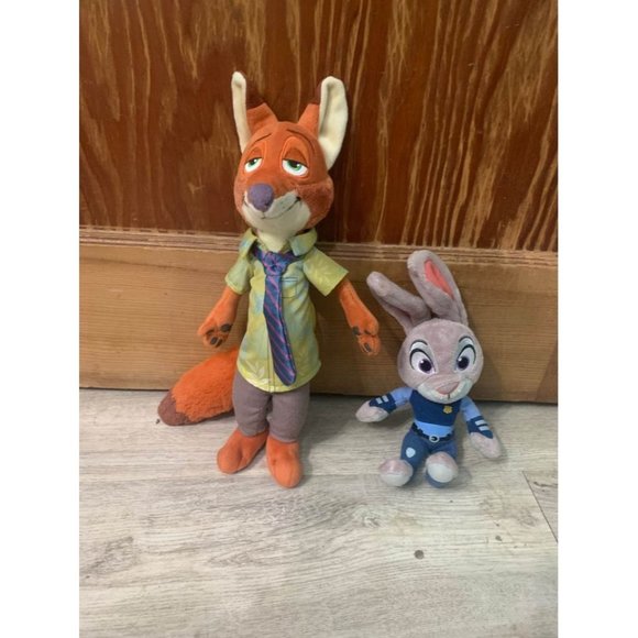 Zootopia plush nick wilde and Judy hopps bundle st - Picture 1 of 5